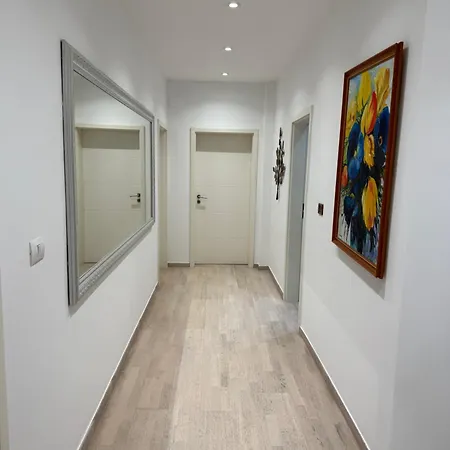 Urban Oasis In Apartment